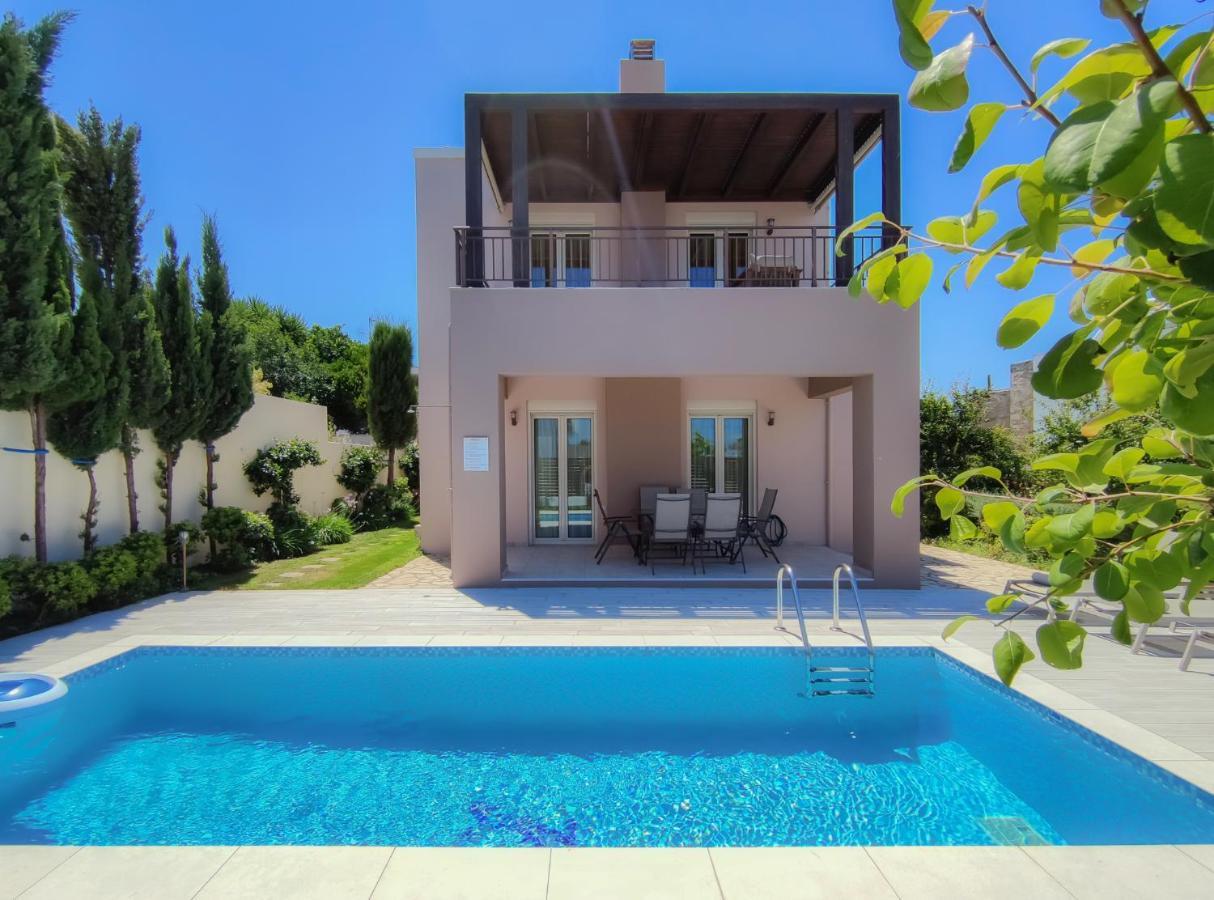 Aphrodite Adelianos Kampos Exterior photo